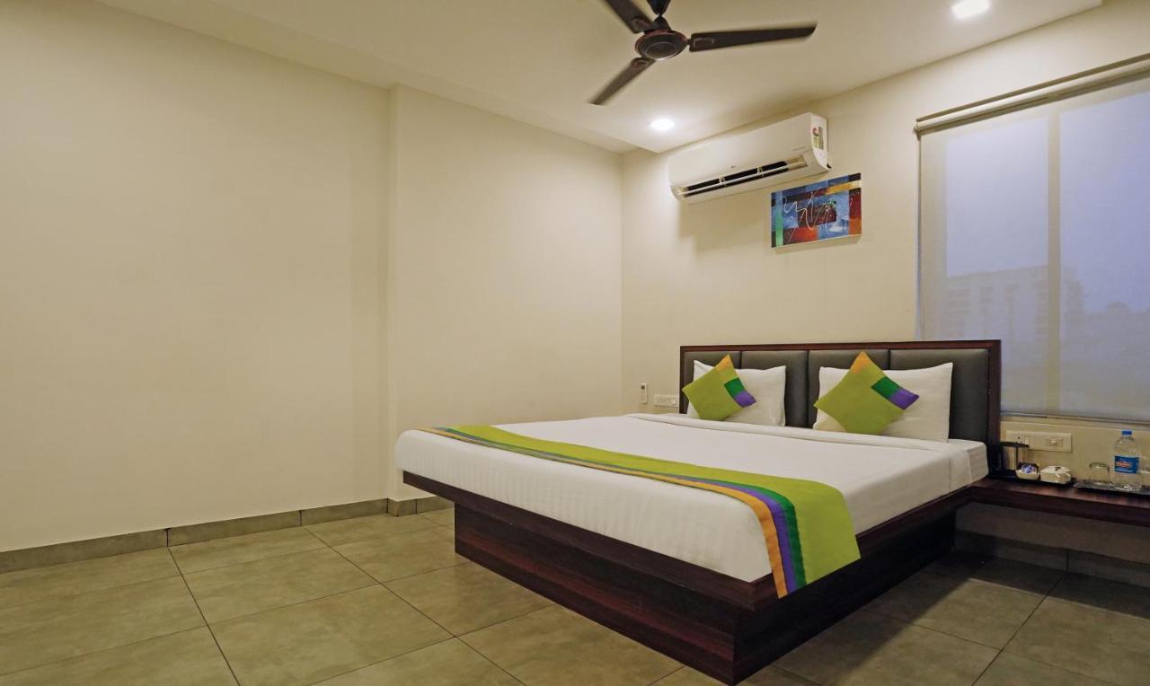 Treebo Lazystay Grand Patia Bhubaneswar Exterior foto