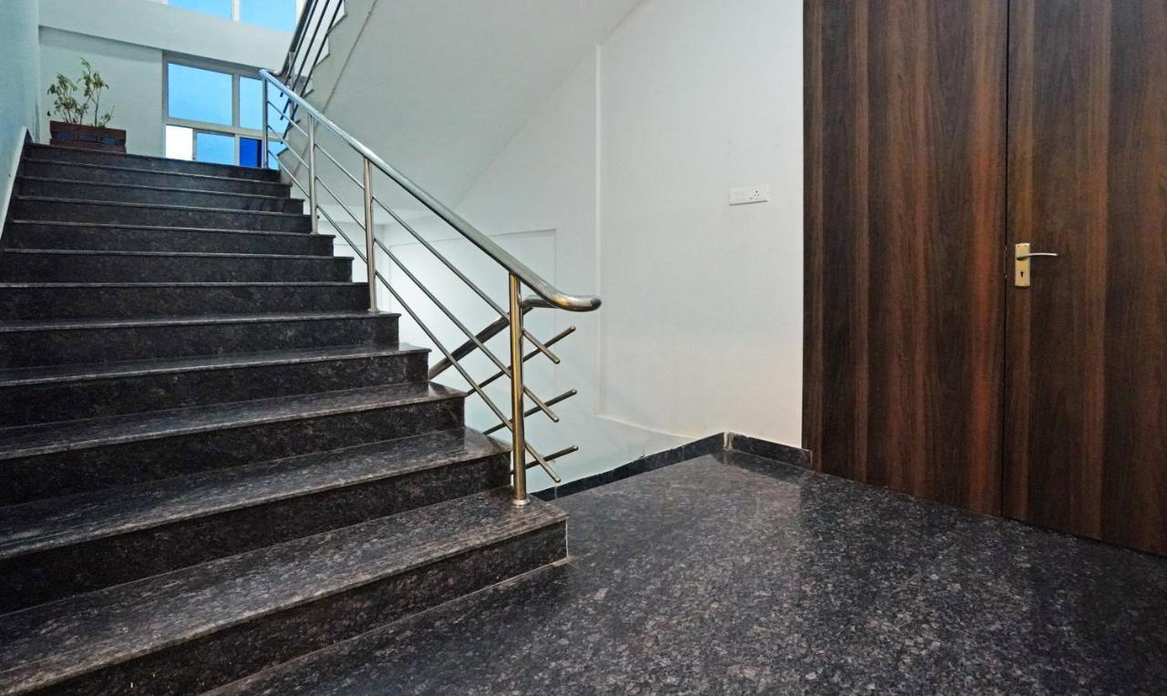 Treebo Lazystay Grand Patia Bhubaneswar Exterior foto